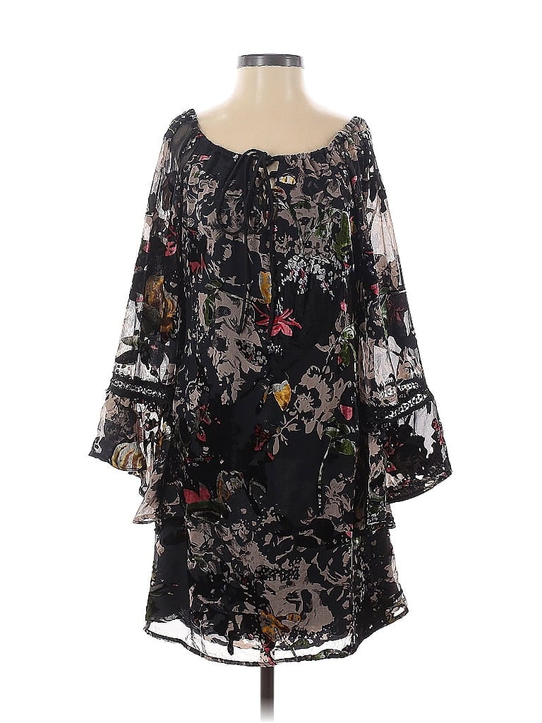 Click to view more detailed imagery on our partner's website Pre-owned Bronte Casual Dress In Black
