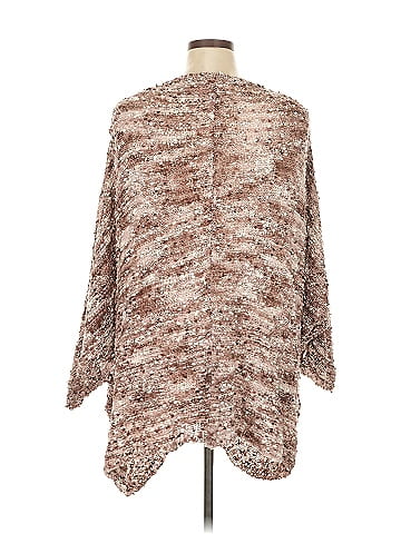 Andree by UNIT Poncho (view 2)