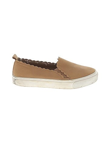 Crown Vintage Flats (view 1)