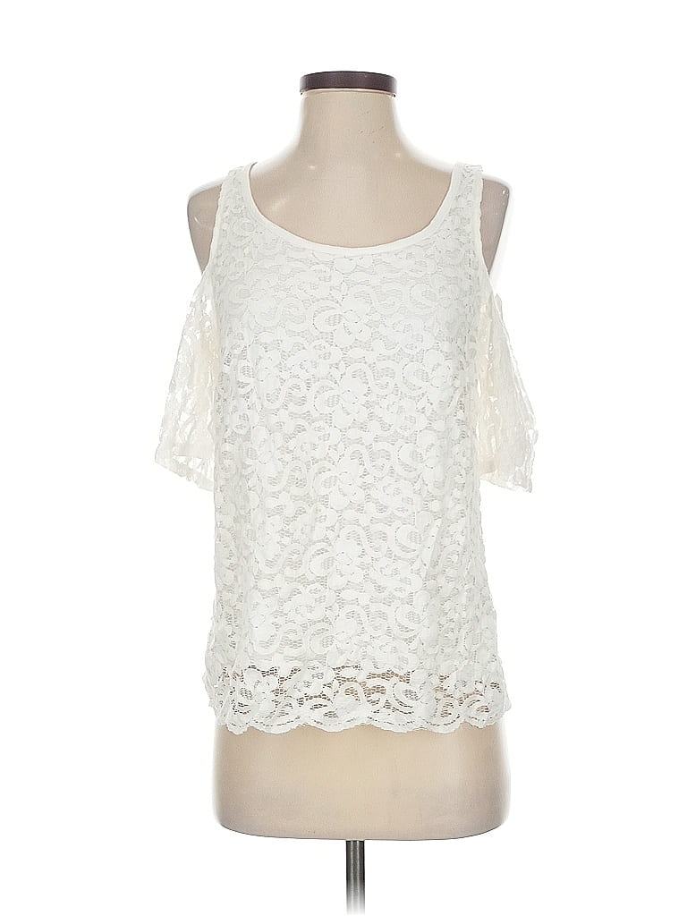 Pre-owned New York And Company Sleeveless Blouse In White