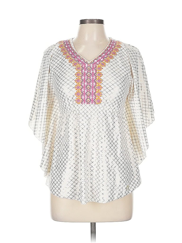 Click to view more detailed imagery on our partner's website Pre-owned Cabana Life 3/4 Sleeve Blouse In White