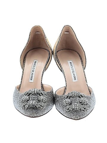 Manolo Blahnik Hangisido Notturno Pumps (view 2)