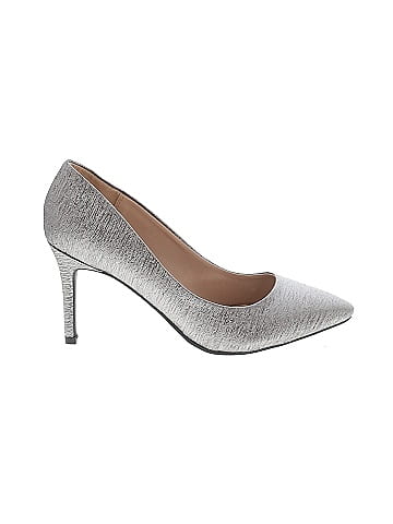 Kelly & Katie Heels (view 1)