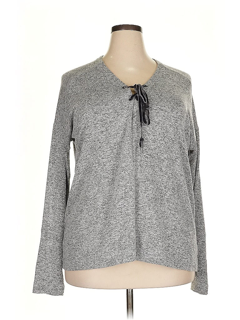 Pre-owned Rails Long Sleeve Top Gray Keyhole Neckline Tops