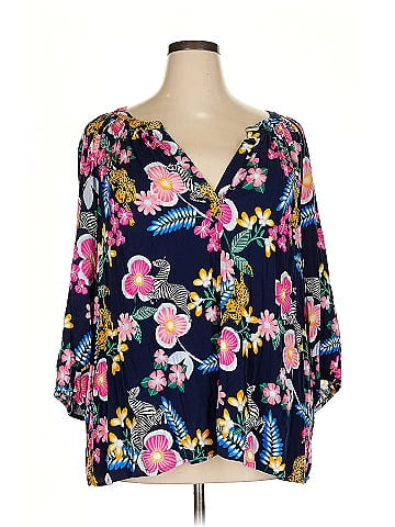 Crown & Ivy 3/4 Sleeve Blouse (view 1)