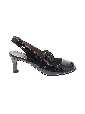Anyi Lu Heels (view 1)