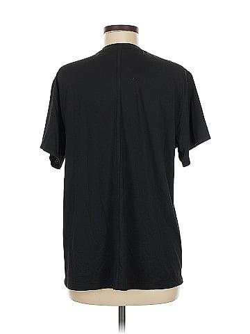 Lululemon Athletica Short Sleeve T-Shirt (view 2)