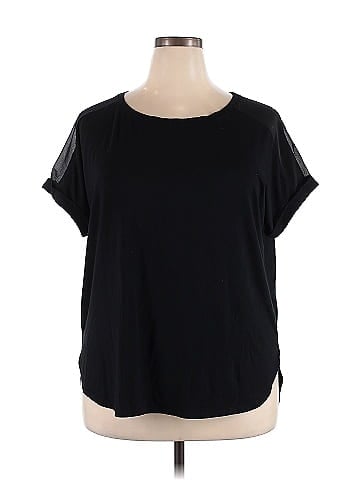 Danskin Now Short Sleeve Top (view 1)
