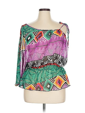 Bisou Bisou 3/4 Sleeve Blouse (view 1)
