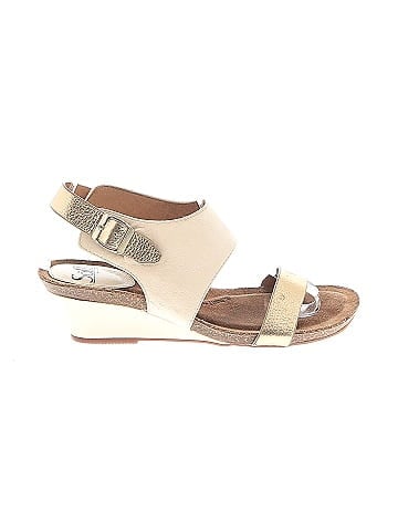 Sofft Wedges (view 1)