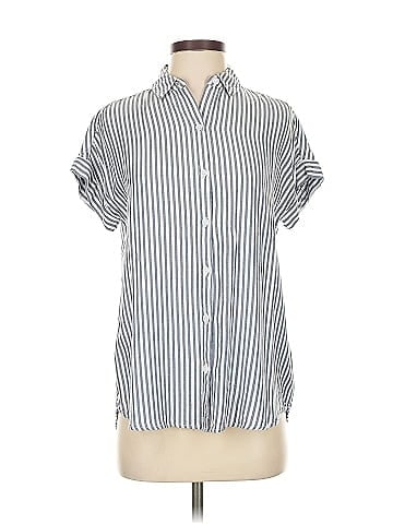 BeachLunchLounge Short Sleeve Button-Down Shirt (view 1)