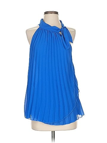 Fab'rik Sleeveless Silk Top (view 1)