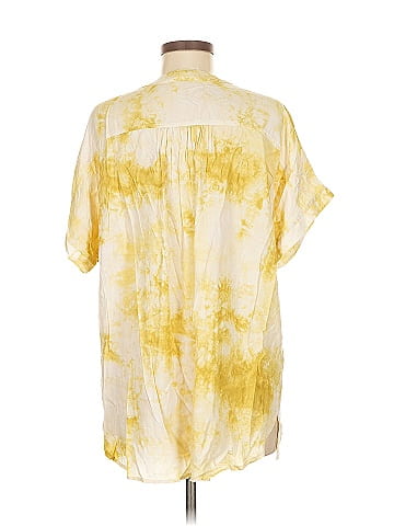 Easel Short Sleeve Blouse (view 2)