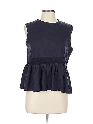 Barbour Sleeveless T-Shirt (view 1)