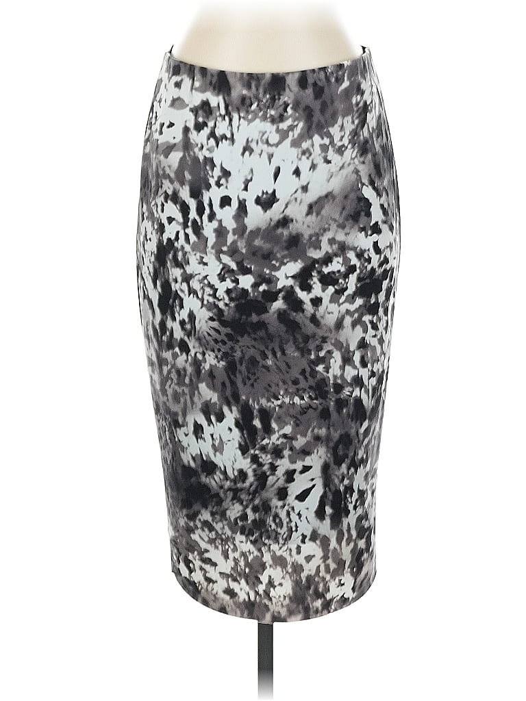 Pre-owned Vince Camuto Casual Skirt In Gray