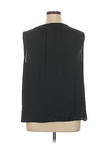 Jennifer Lopez Sleeveless Blouse (view 2)