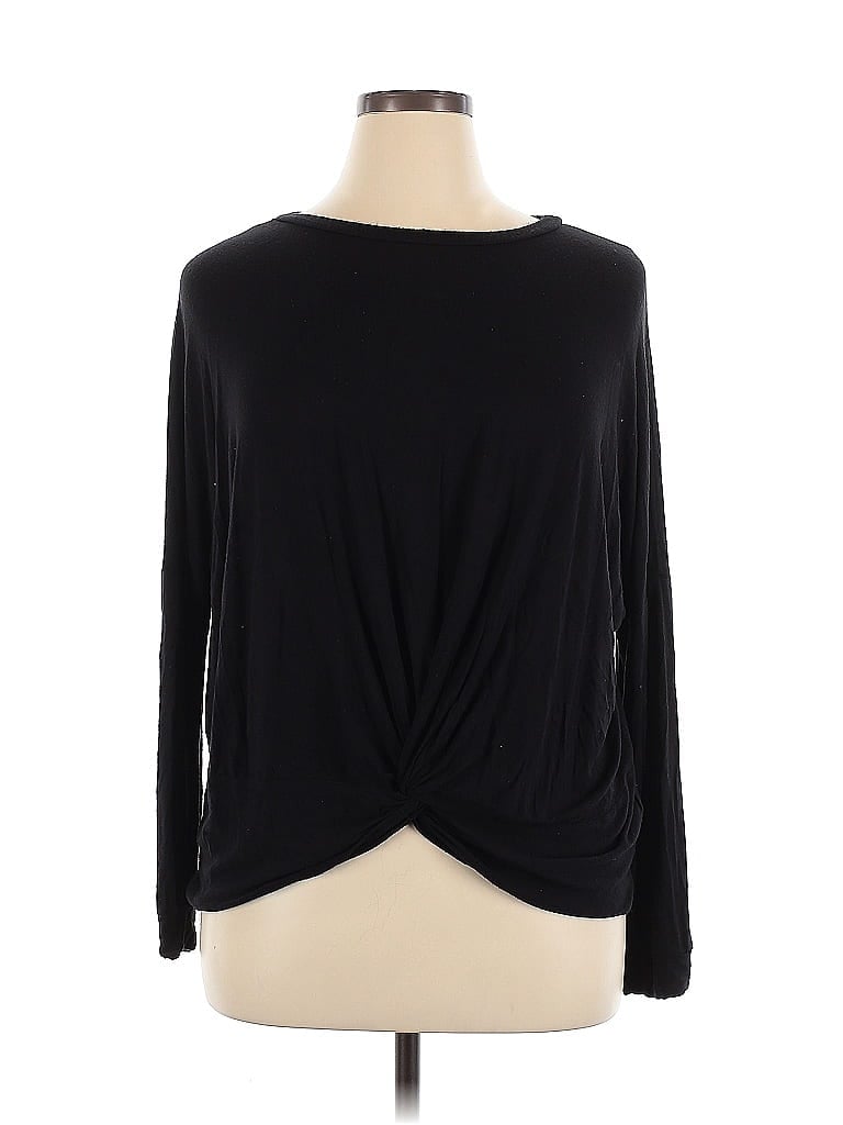 Click to view more detailed imagery on our partner's website Pre-owned Riah Fashion Long Sleeve Top Black Cowl Neck Tops
