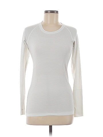 Lululemon Athletica Long Sleeve T-Shirt (view 1)