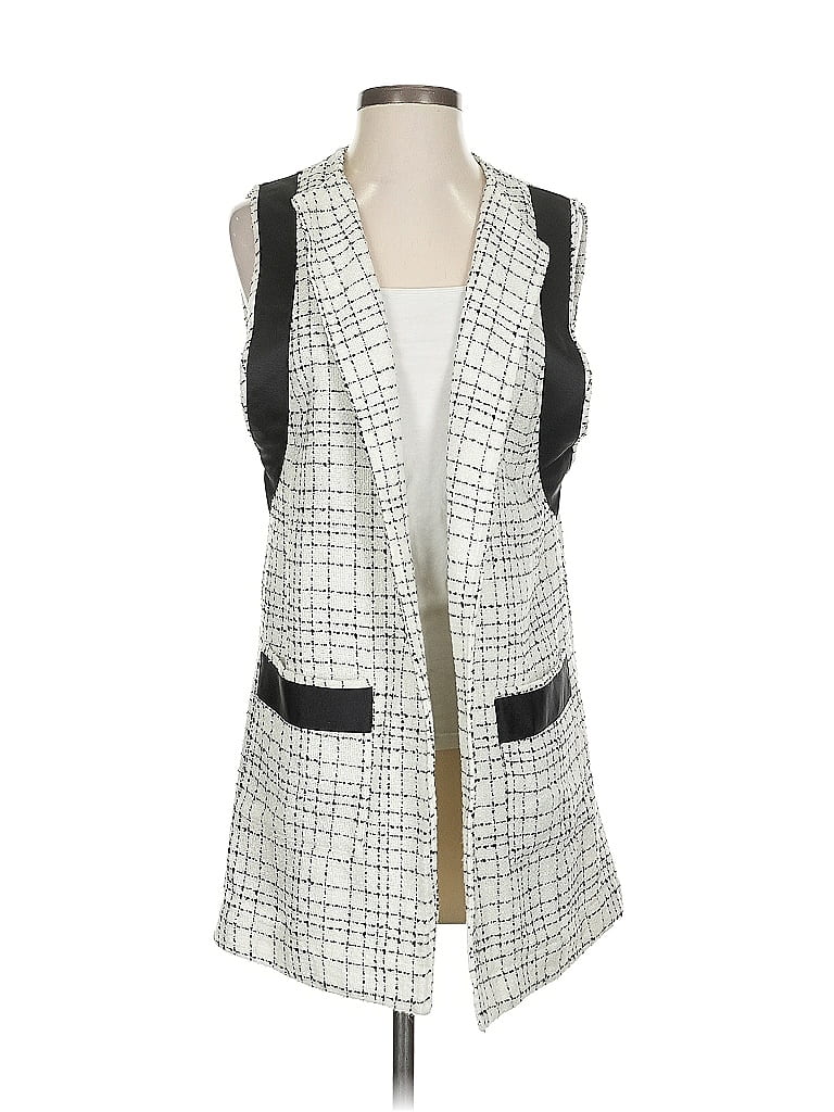 Click to view more detailed imagery on our partner's website Pre-owned John Eshaya Vest In White