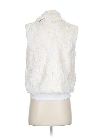 Jack by BB Dakota Faux Fur Vest (view 2)