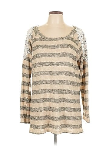 Mystree Pullover Sweater (view 1)