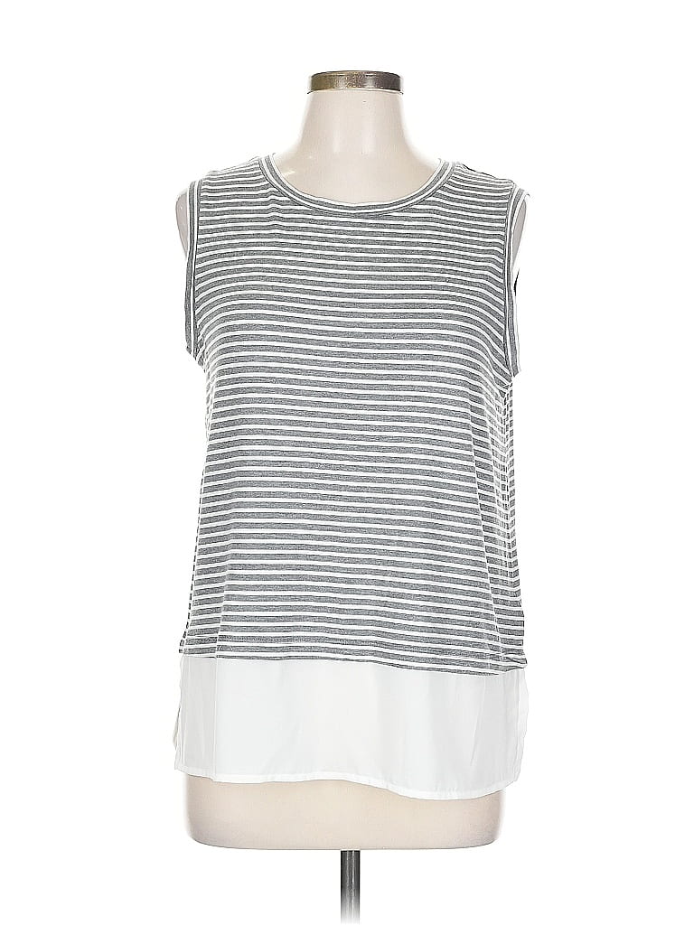 Click to view more detailed imagery on our partner's website Pre-owned Tahari Sleeveless Top Gray Scoop Neck Tops