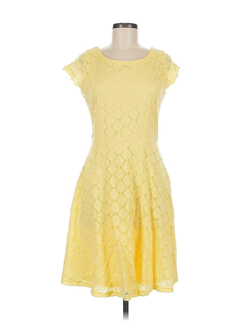 Pre-owned Ronni Nicole Cocktail Dress In Yellow
