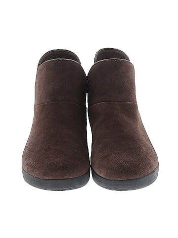 FitFlop Ankle Boots (view 2)