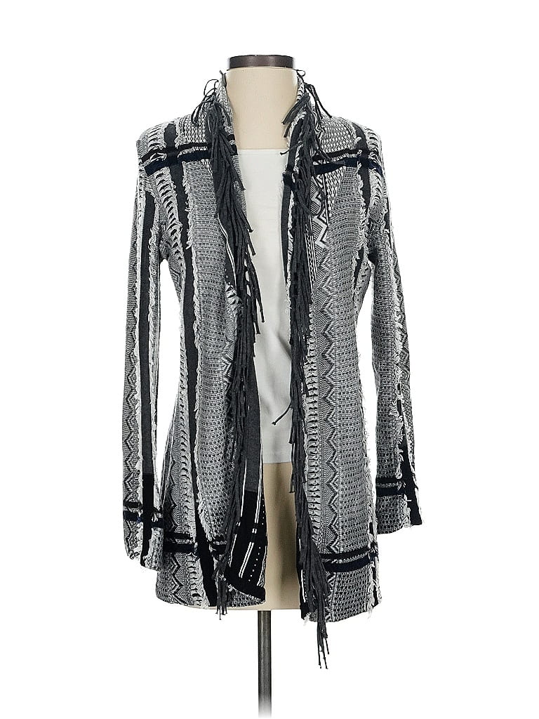 Click to view more detailed imagery on our partner's website Pre-owned Nic + Zoe Cardigan Sweater In Gray