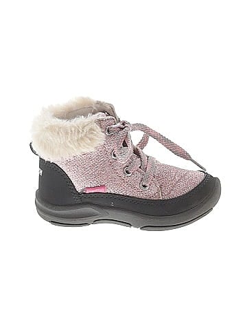 OshKosh B'gosh Boots (view 1)