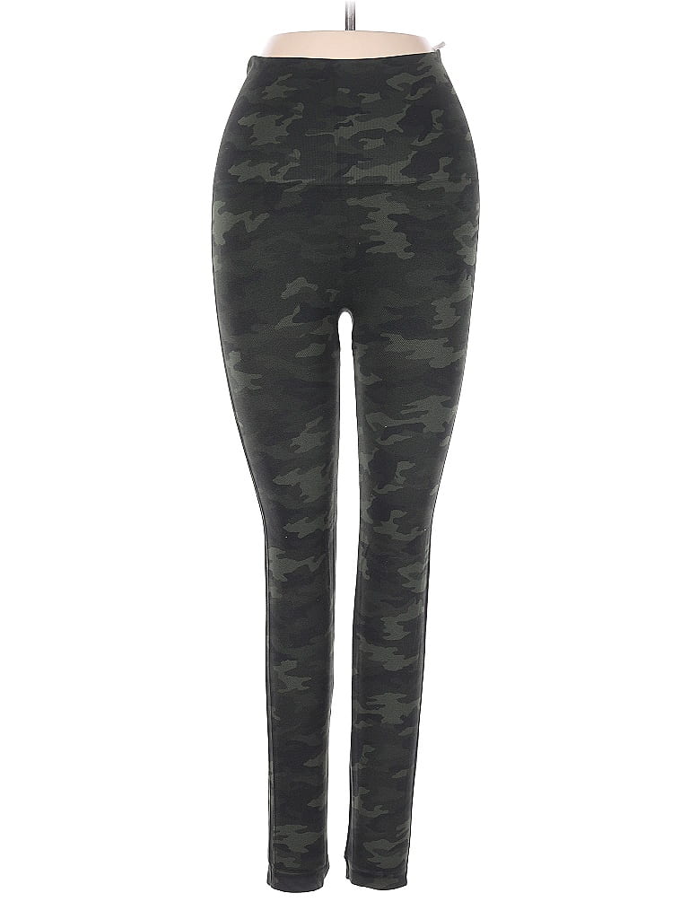 Pre-owned Spanx Active Pants In Green