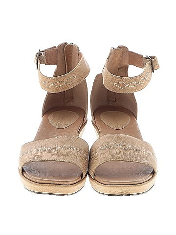 Ariat Sandals (view 2)