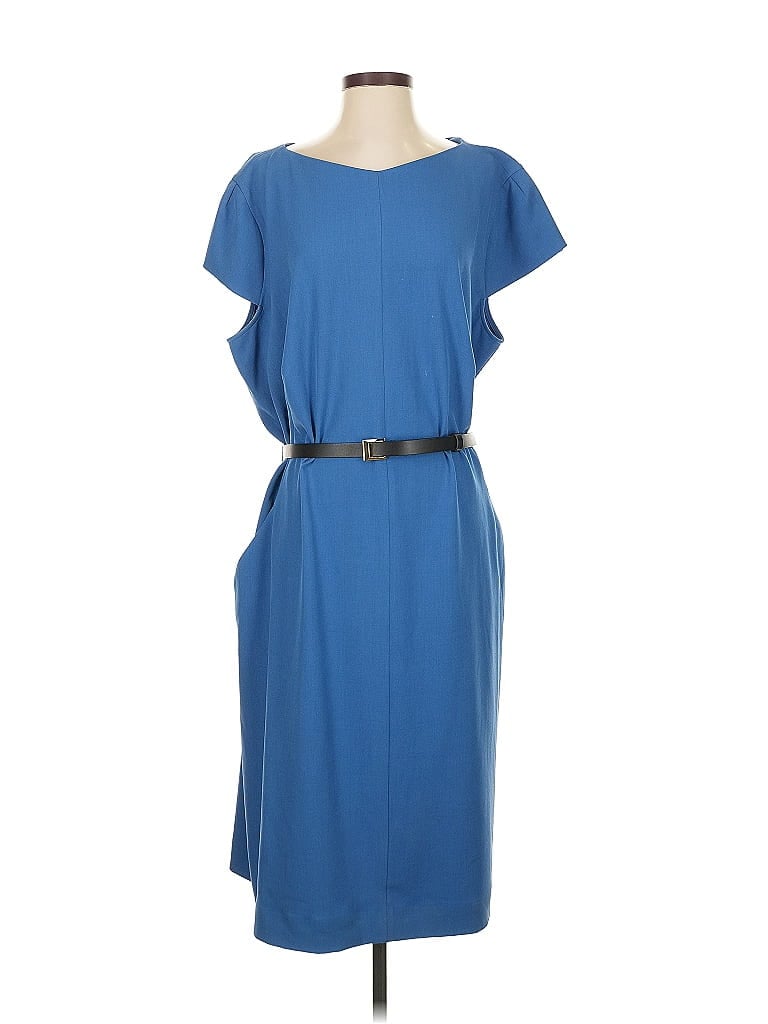 Pre-owned Mm. Lafleur Casual Dress In Blue