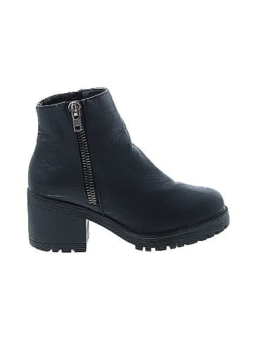 New Look Ankle Boots (view 1)