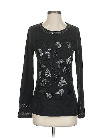 Save The Queen Long Sleeve Top (view 1)