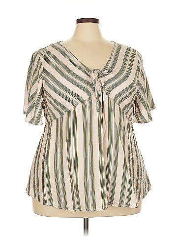Suzanne Betro Short Sleeve Blouse (view 1)
