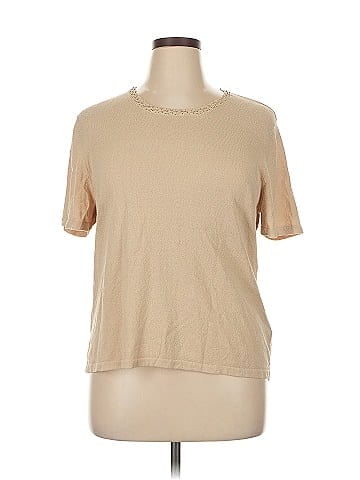 Hearts of Palm Woman Short Sleeve T-Shirt (view 1)