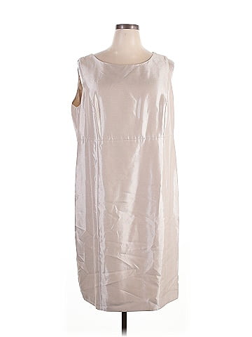Le Suit Casual Dress (view 1)
