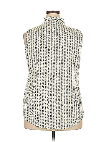 Fun2Fun Sleeveless Blouse (view 2)