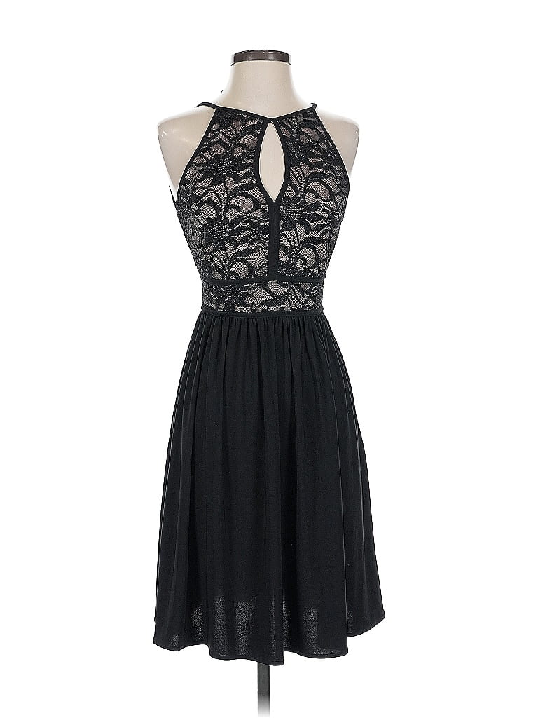 Click to view more detailed imagery on our partner's website Pre-owned Morgan & Co. Cocktail Dress In Black