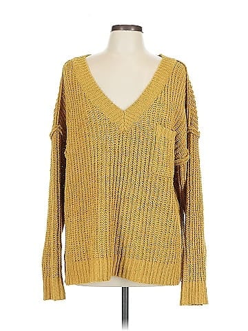 New In Pullover Sweater (view 1)
