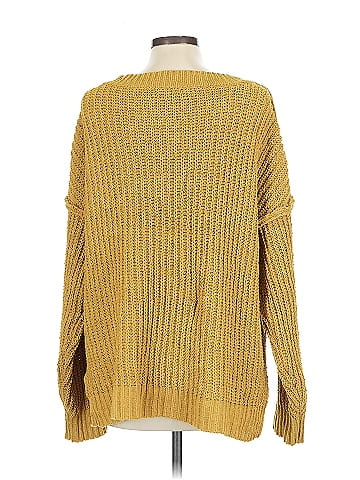 New In Pullover Sweater (view 2)