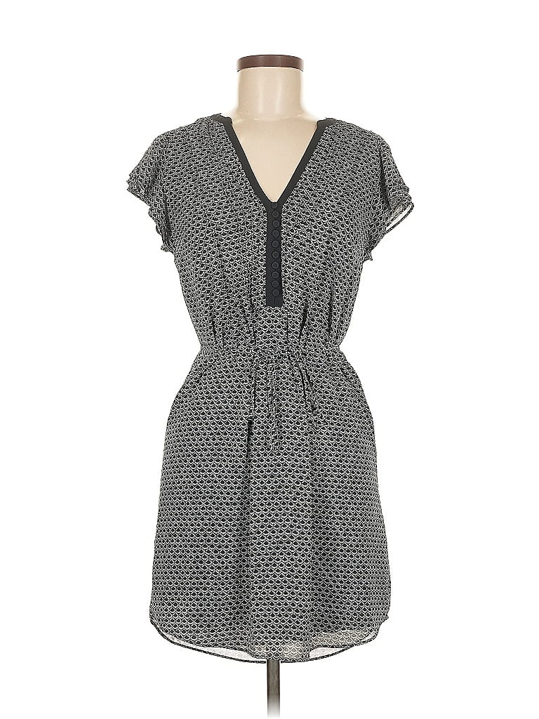 Pre-owned H&m Casual Dress In Gray