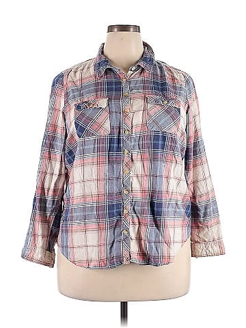 db established 1962 3/4 Sleeve Button-Down Shirt (view 1)