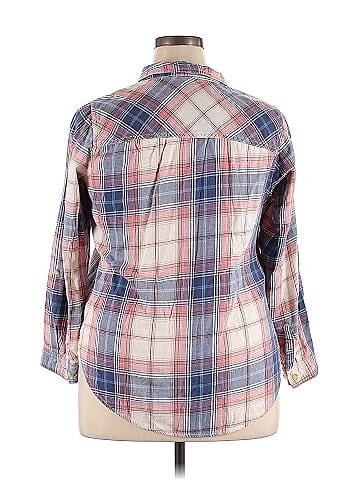 db established 1962 3/4 Sleeve Button-Down Shirt (view 2)