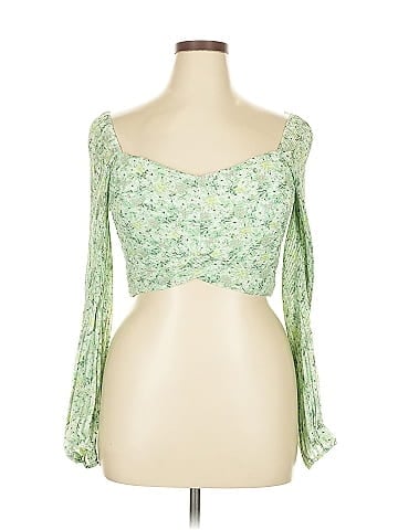 ASTR The Label 3/4 Sleeve Blouse (view 1)