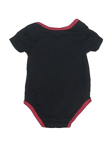 Air Jordan Short Sleeve Onesie (view 2)