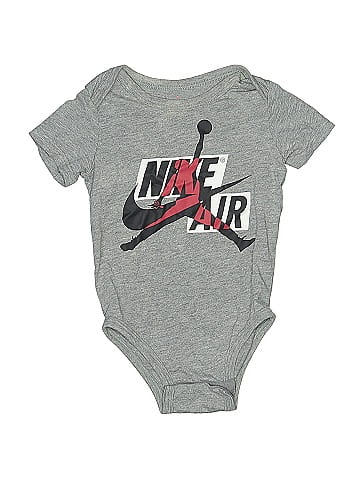 Air Jordan Short Sleeve Onesie (view 1)