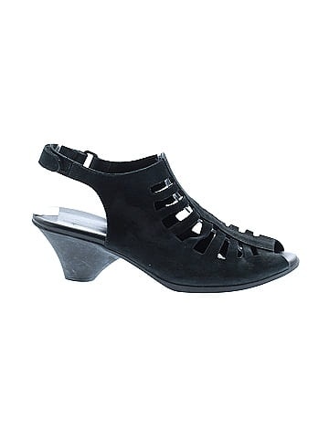 Arche Heels (view 1)