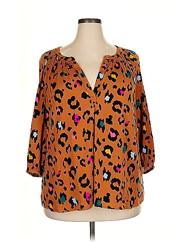 Crown & Ivy 3/4 Sleeve Blouse (view 1)